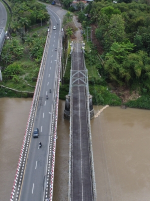 Jembatan Gantung Bantar