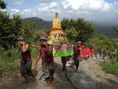 Kegiatan Nyadran Gedhong Pulungsari